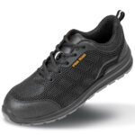 All-black safety trainer